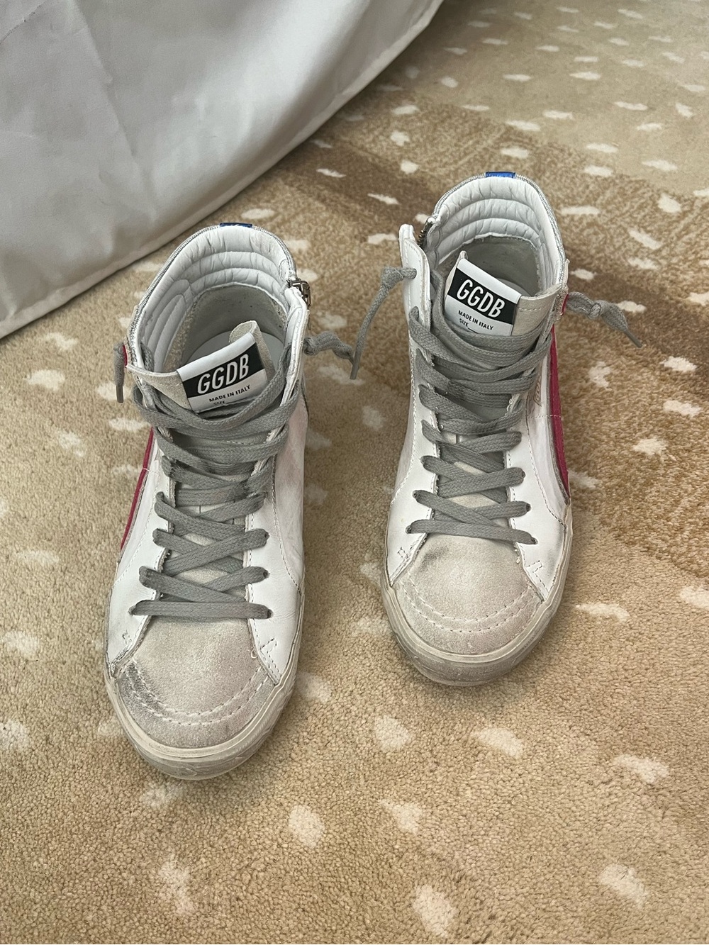 Women’s Golden Goose Slide Sneakers in White and Pink - Picture 3 of 5
